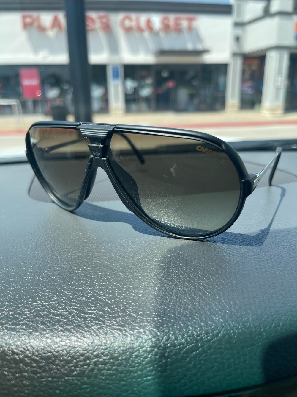 Vintage carrera 5593 pilot style glasses